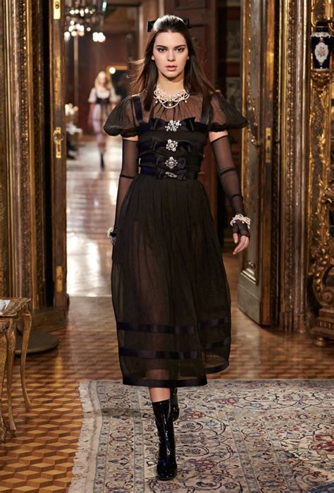 chanel pre fall 2015 collection|chanel runway 2015.